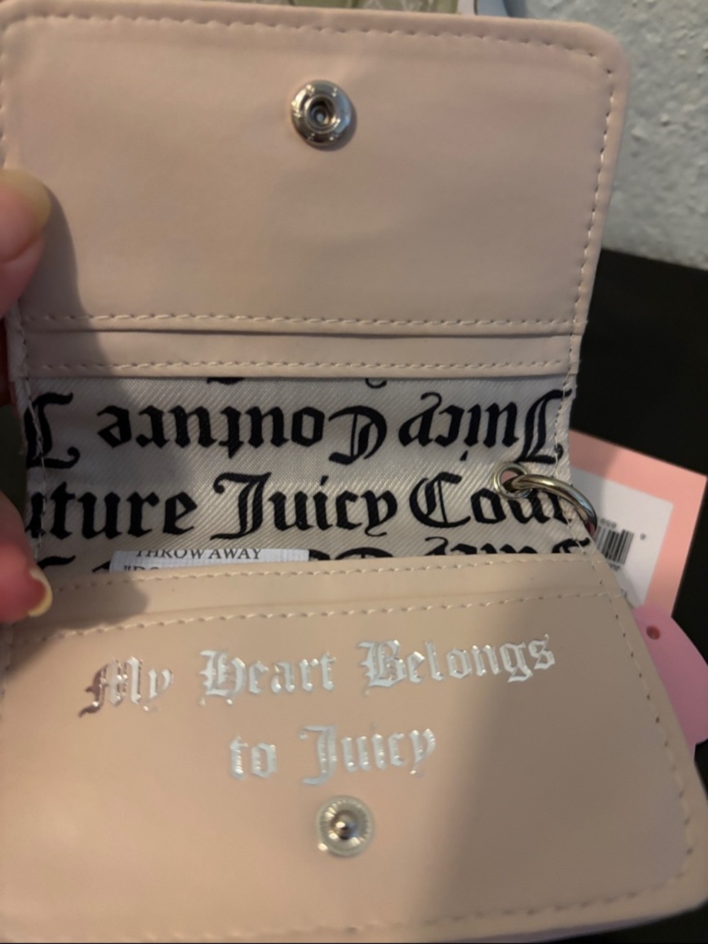 Juicy Couture Snap Wallet - Picture 5 of 6